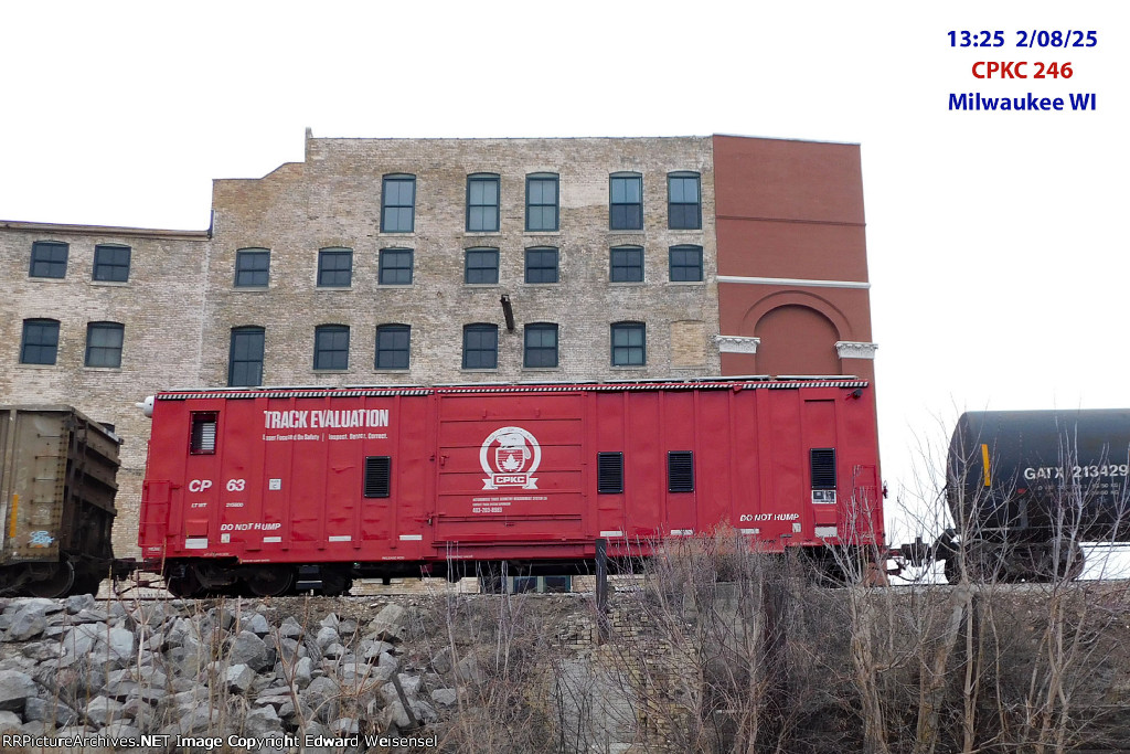 New paint smell - the boxcar was built in November 1998